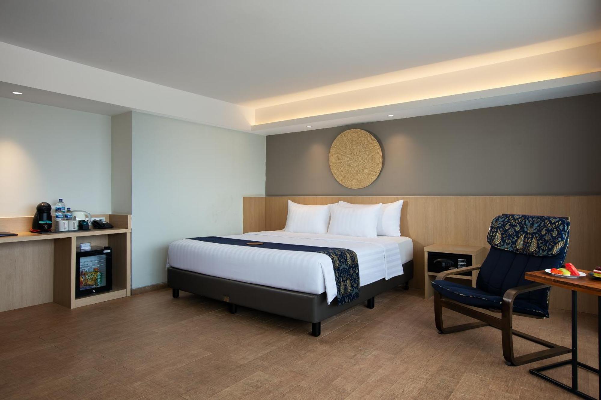 Aveta Hotel Malioboro Jogjakarta Buitenkant foto