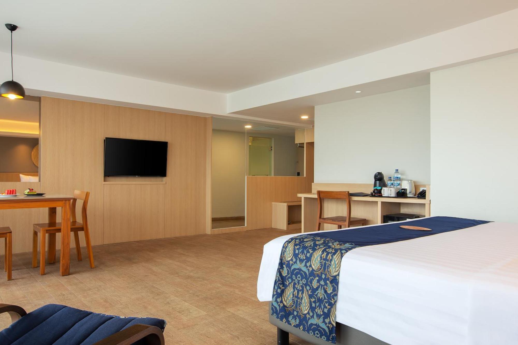 Aveta Hotel Malioboro Jogjakarta Buitenkant foto