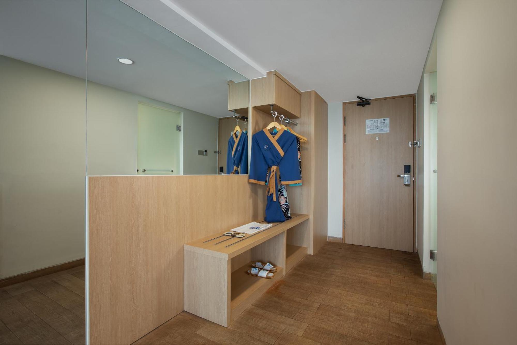 Aveta Hotel Malioboro Jogjakarta Buitenkant foto